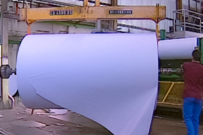 L'industrie du bois - La fabrication du papier - 4mn 47s